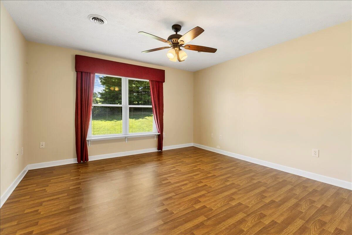 209 Phlegar Hill RD NE - Photo 44