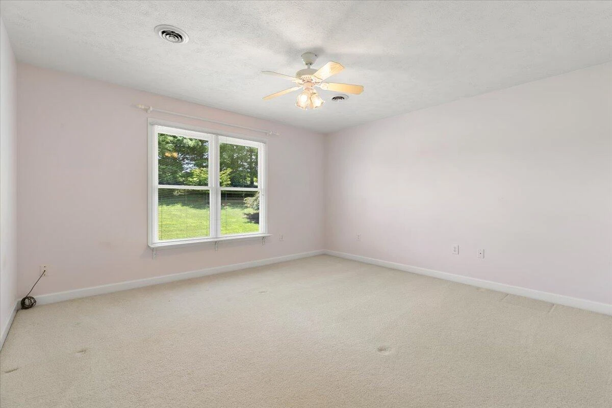 209 Phlegar Hill RD NE - Photo 48