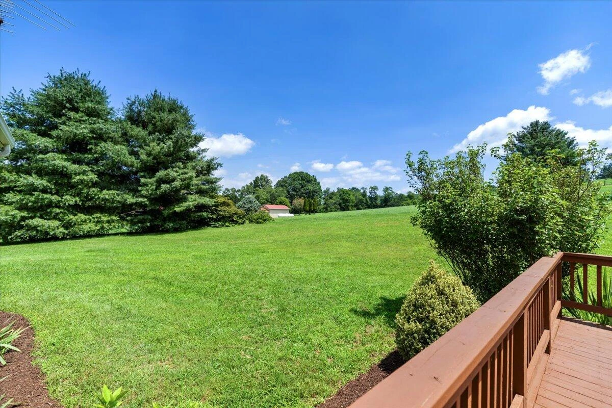 209 Phlegar Hill RD NE - Photo 53