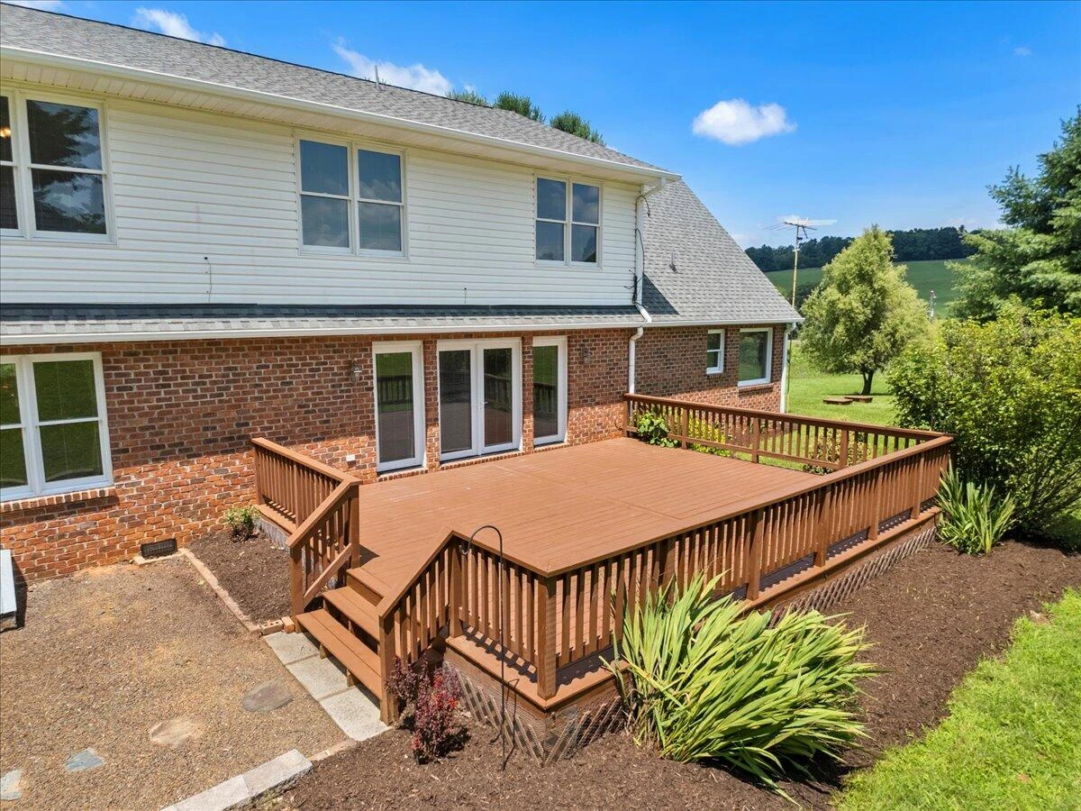 209 Phlegar Hill RD NE - Photo 60