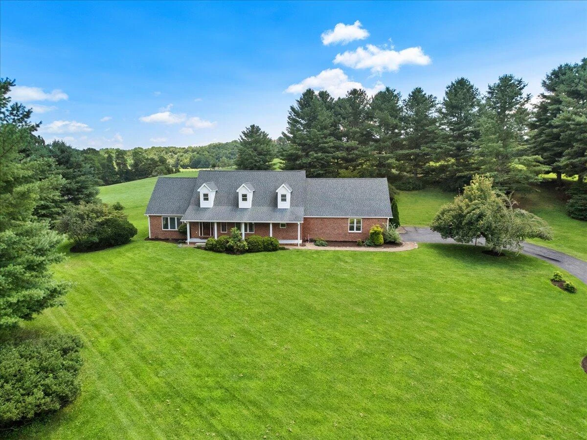 209 Phlegar Hill RD NE - Photo 64