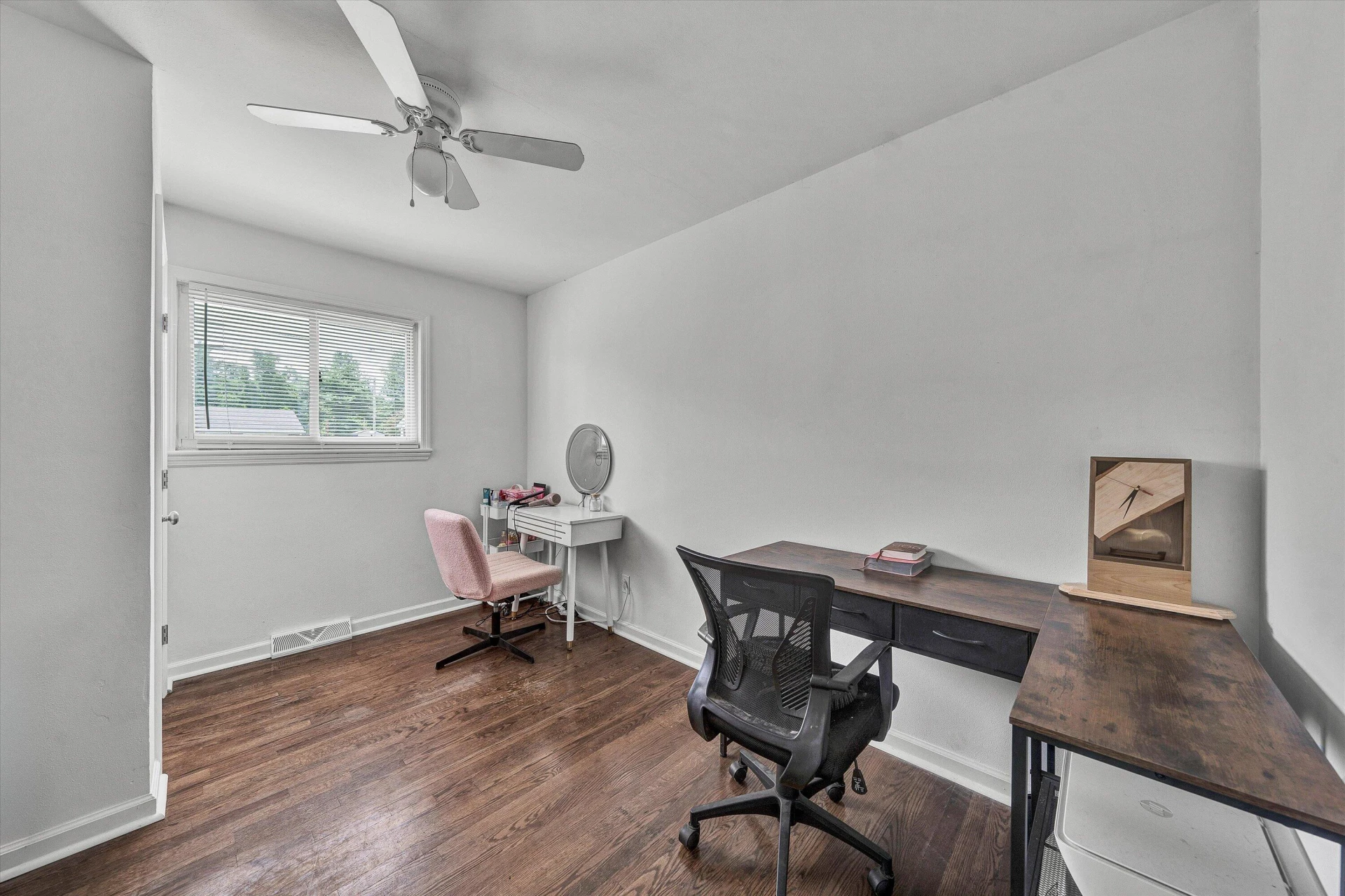 3820 WILMONT AVE NW - Photo 10
