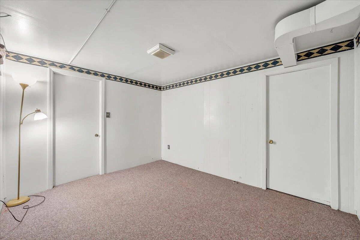 180 Blue Ridge DR - Photo 20