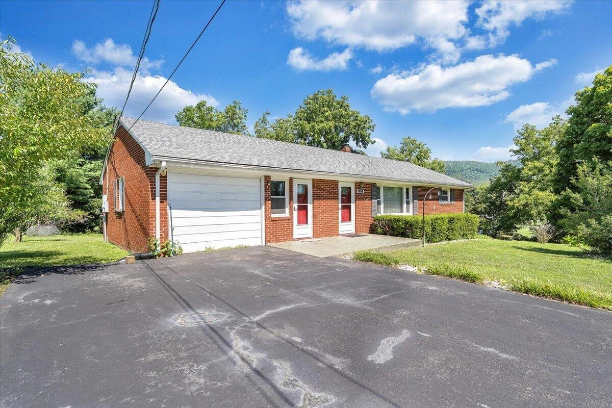 180 Blue Ridge DR - Photo 32