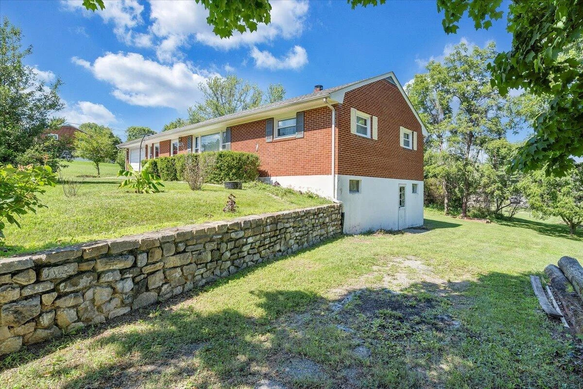 180 Blue Ridge DR - Photo 36
