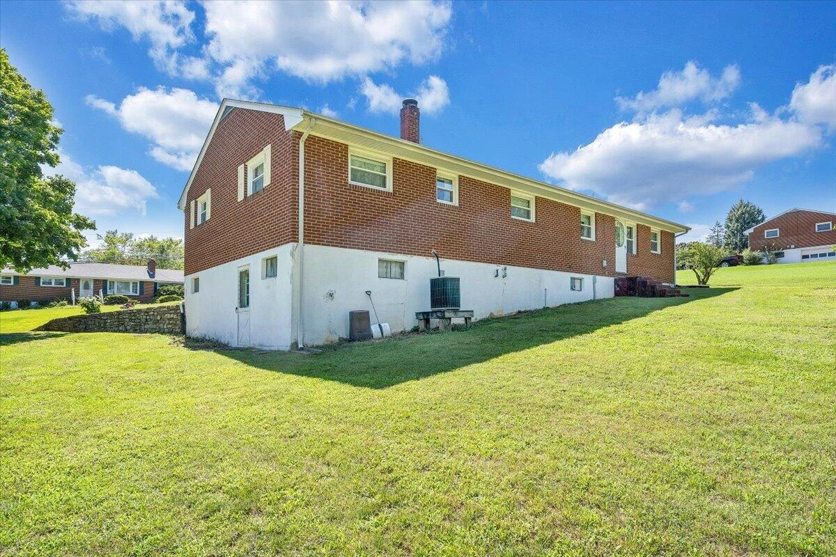 180 Blue Ridge DR - Photo 38
