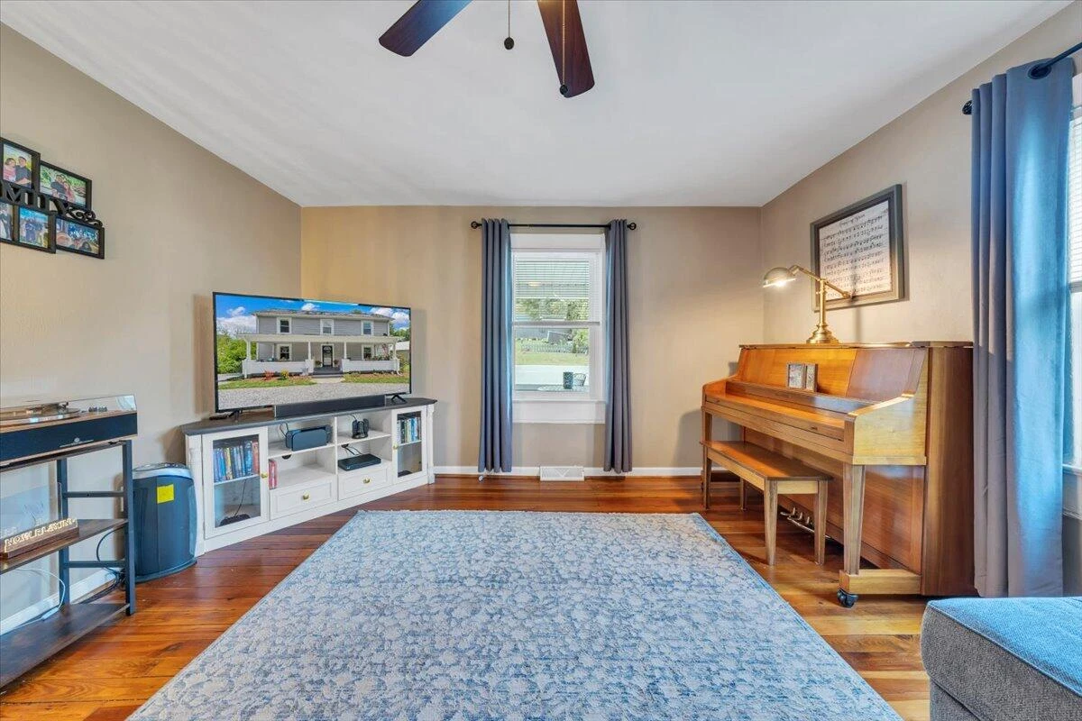 20314 Main ST - Photo 11