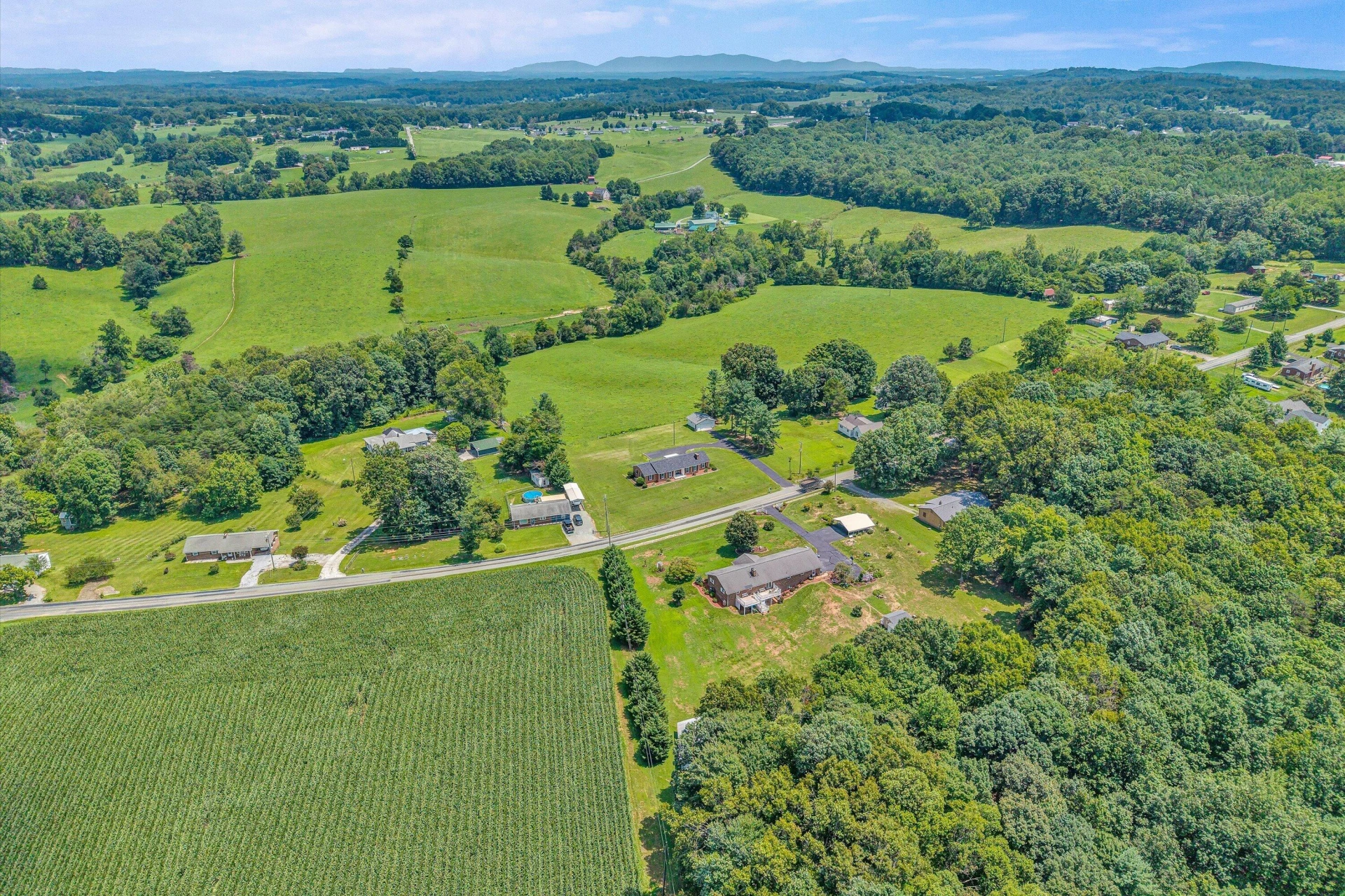 400 Redwood RD - Photo 45