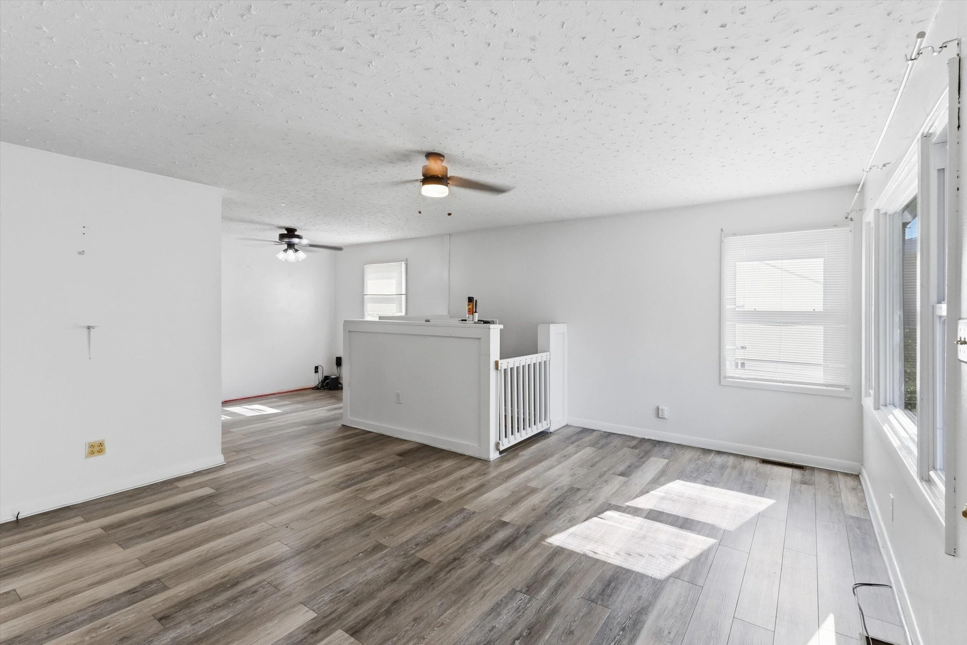 222 E Gordon ST - Photo 5