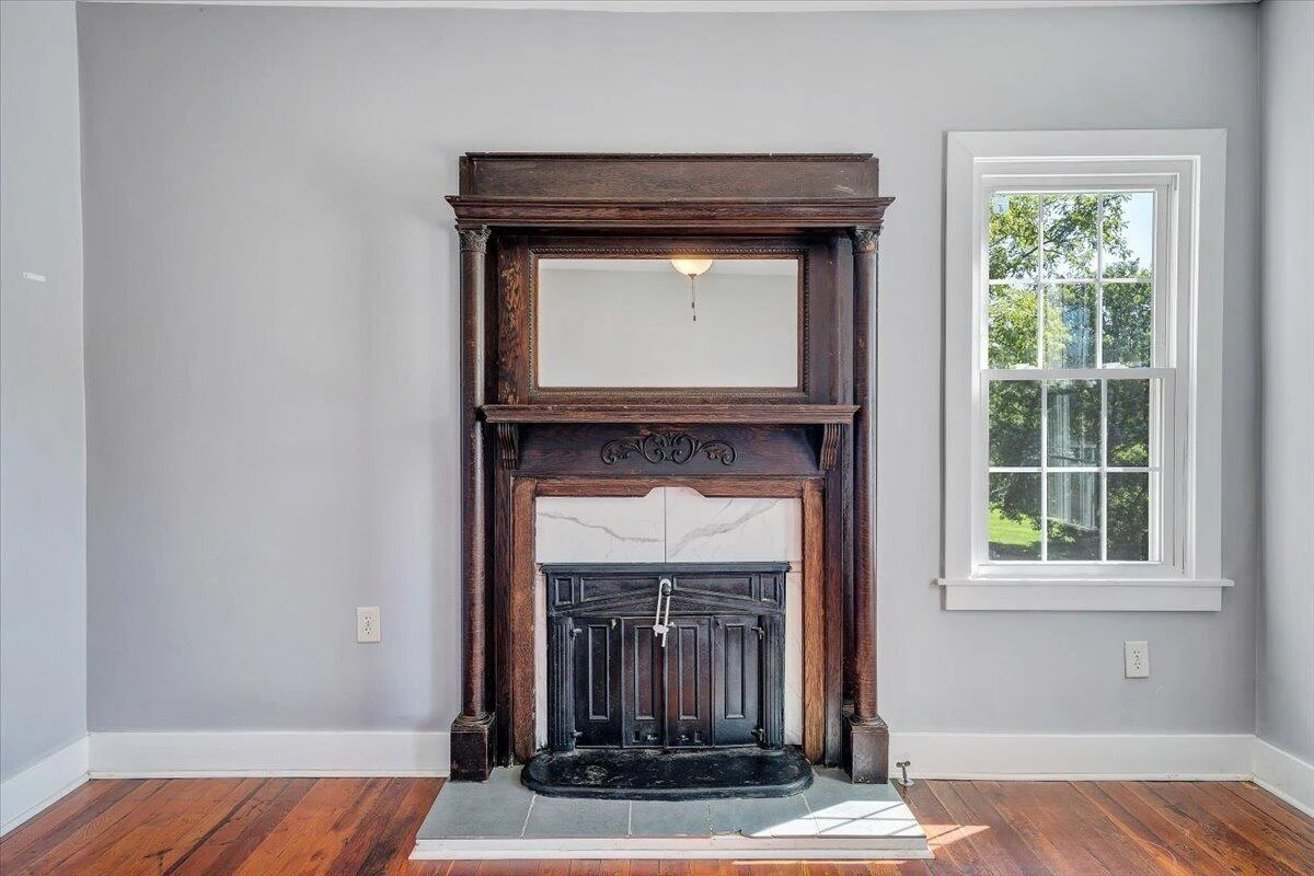 2812 Webster RD - Photo 6