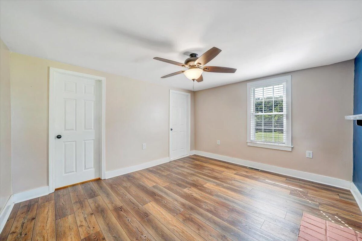2812 Webster RD - Photo 16