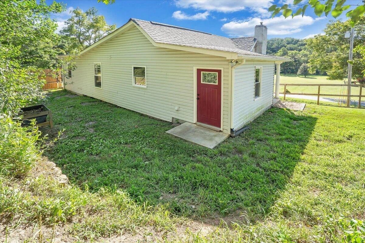 2812 Webster RD - Photo 37