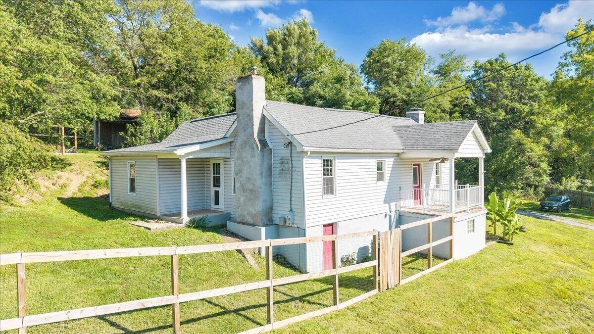 2812 Webster RD - Photo 49