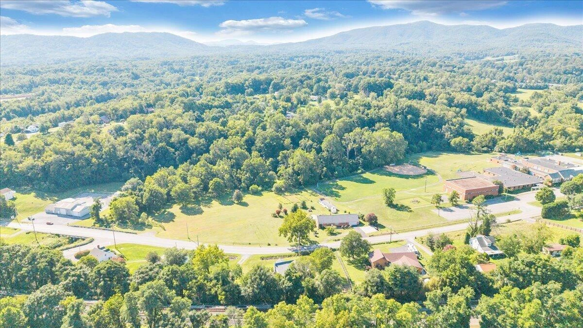 2812 Webster RD - Photo 57