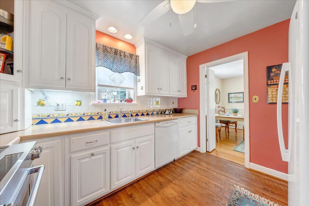 3238 Brandywine AVE - Photo 20