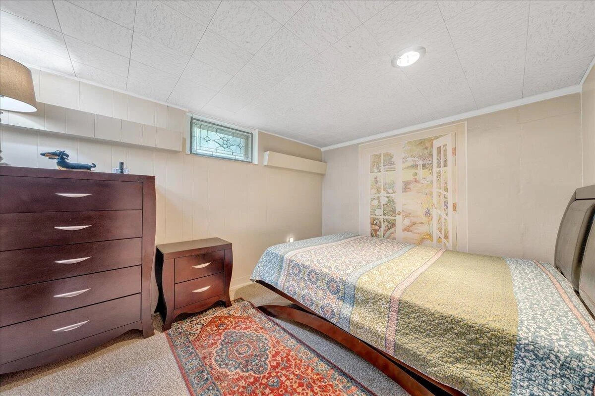 3238 Brandywine AVE - Photo 36