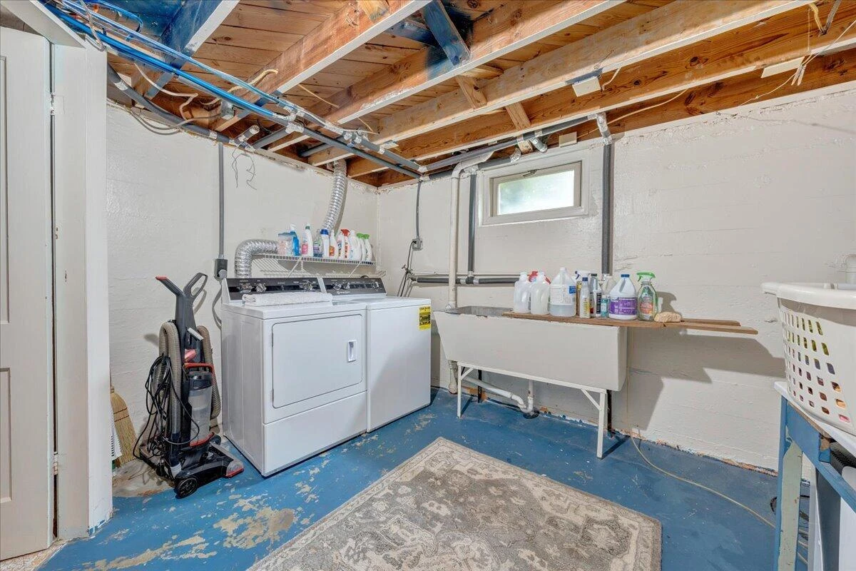 3238 Brandywine AVE - Photo 40