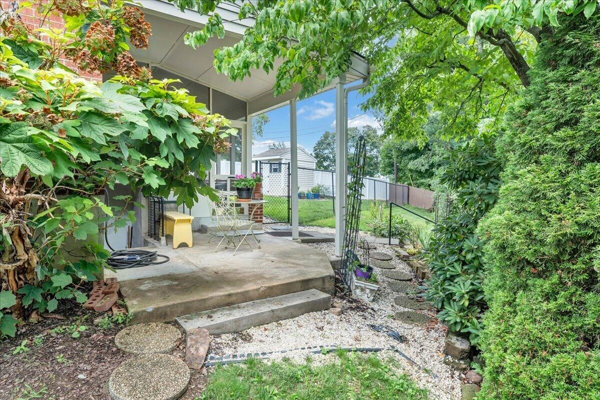 3238 Brandywine AVE - Photo 45