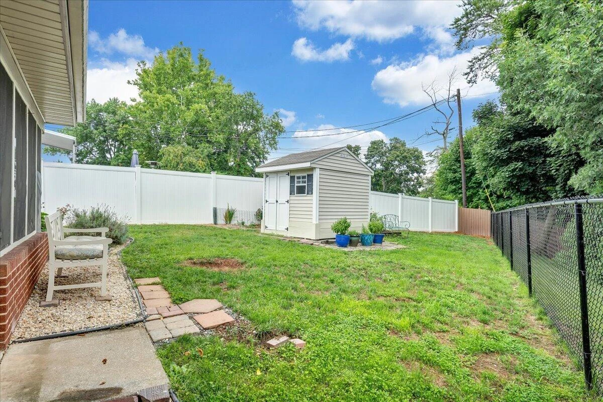 3238 Brandywine AVE - Photo 46
