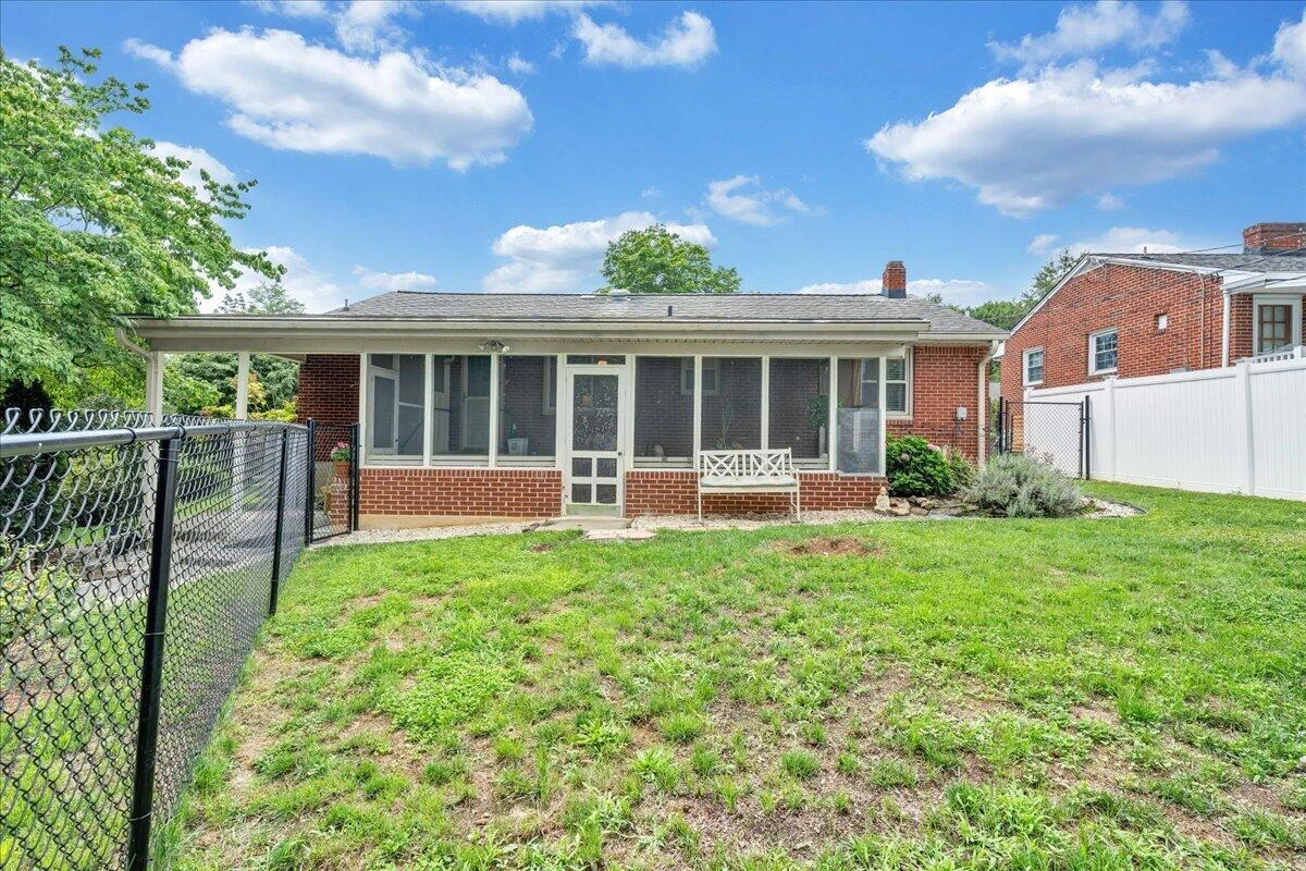 3238 Brandywine AVE - Photo 48