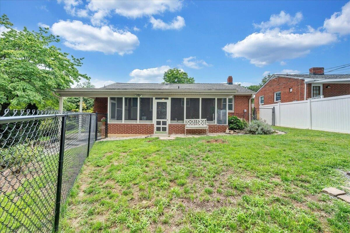 3238 Brandywine AVE - Photo 49