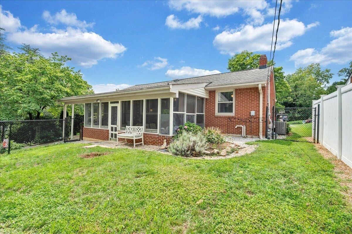 3238 Brandywine AVE - Photo 52