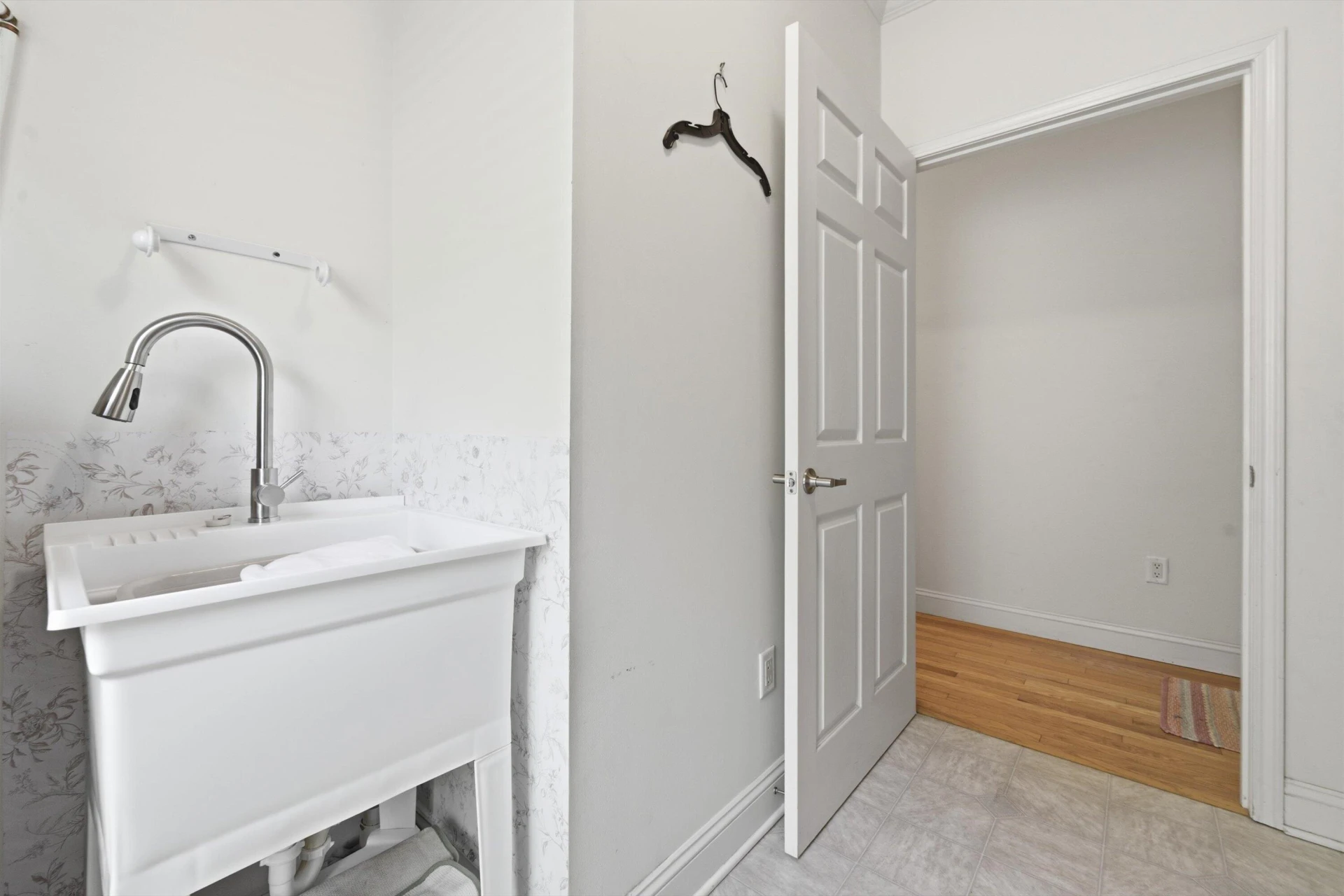 2340 Lakewood Forest RD - Photo 15