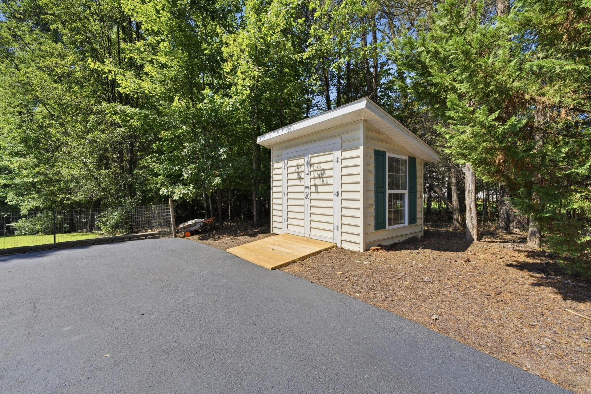 2340 Lakewood Forest RD - Photo 21