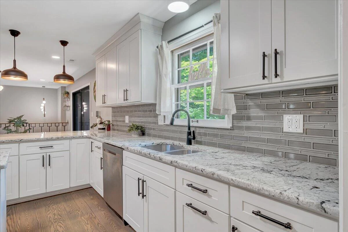 5027 Hunting Hills DR - Photo 26
