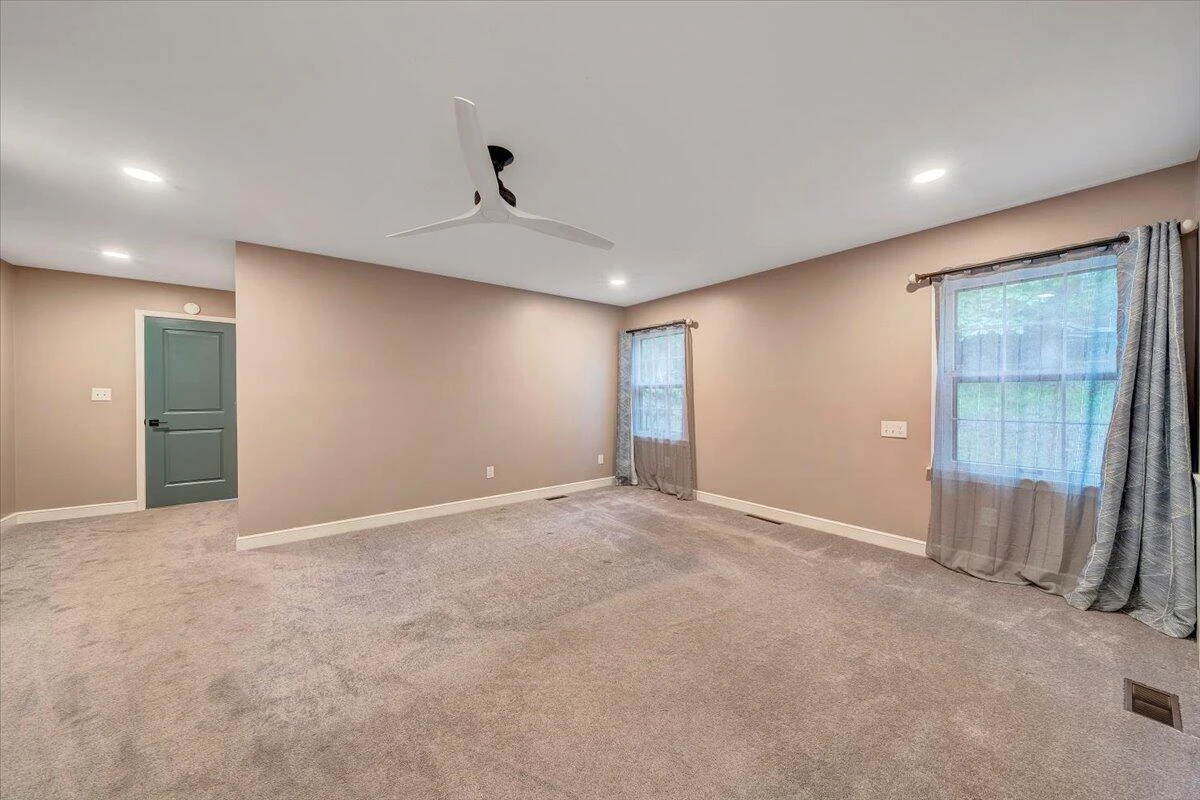 5027 Hunting Hills DR - Photo 30