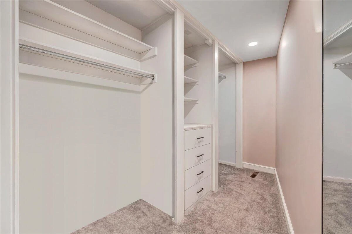 5027 Hunting Hills DR - Photo 38