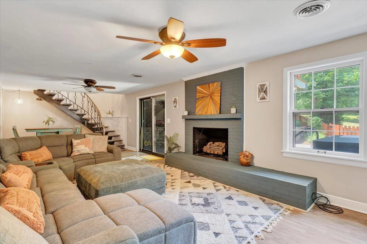 5027 Hunting Hills DR - Photo 50