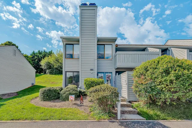 2429 Post Oak RD