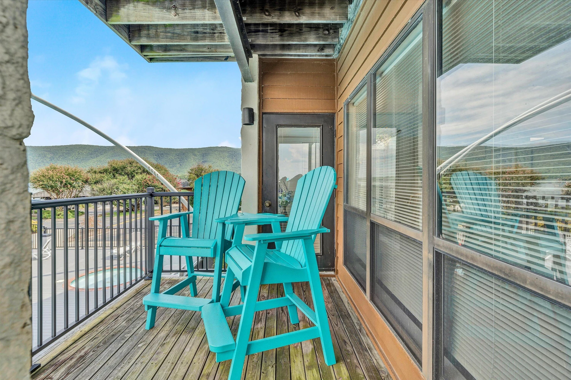 6605 Smith Mountain RD #111 - Photo 16