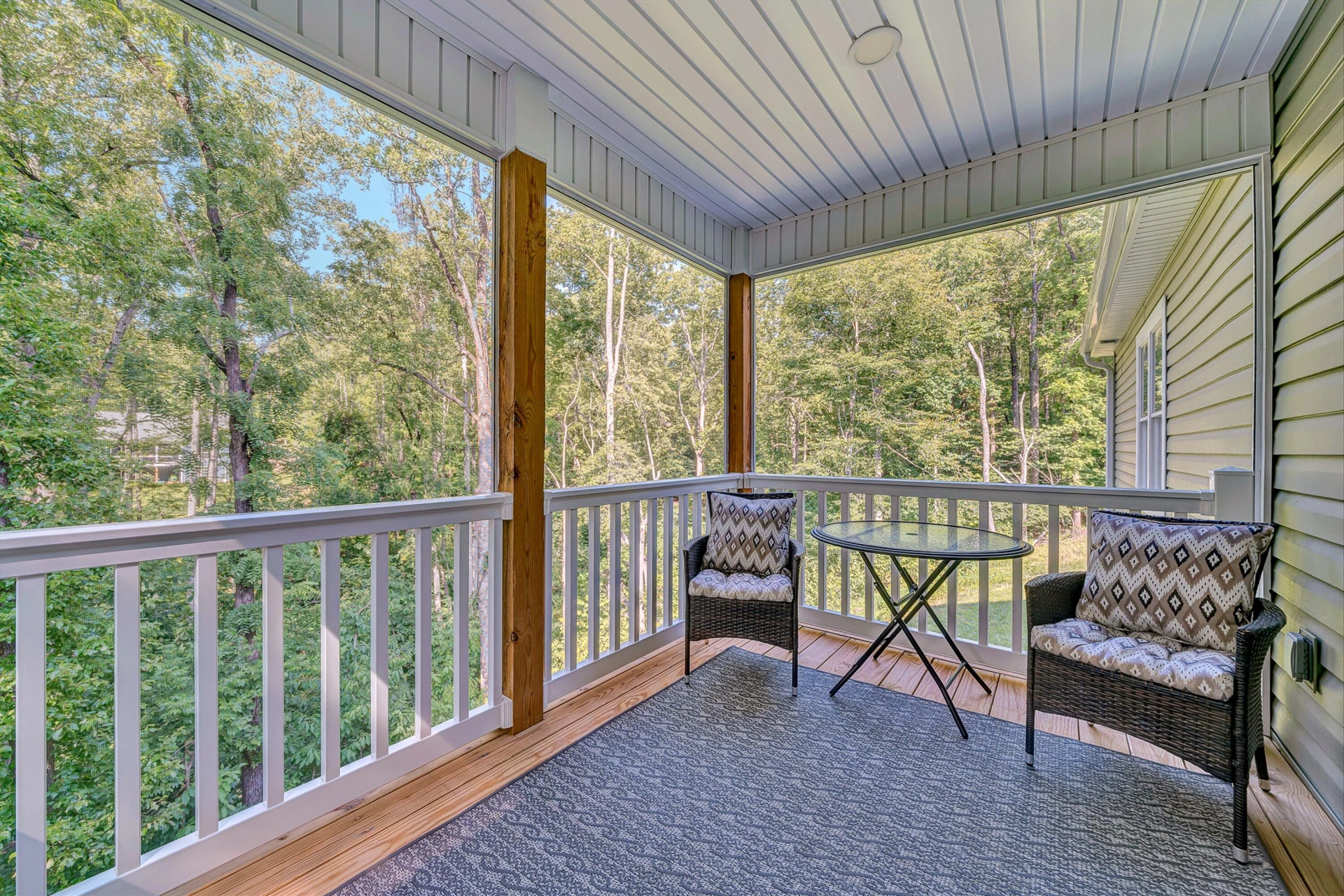 109 Ridgeway CT - Photo 11