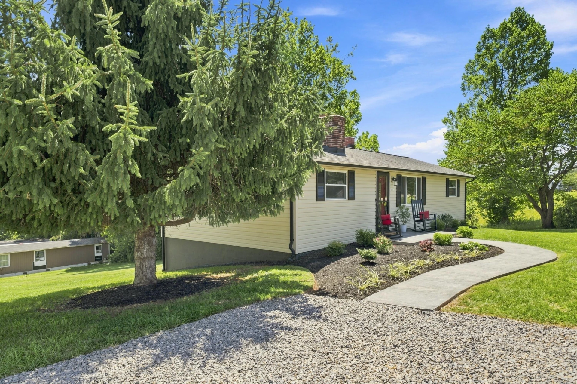 1815 Scuffling Hill RD - Photo 3