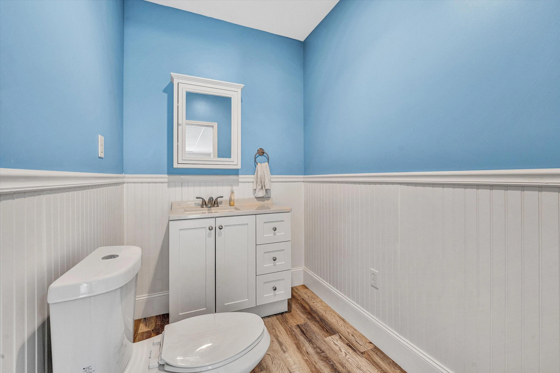 131 Grand Harbour CT - Photo 43
