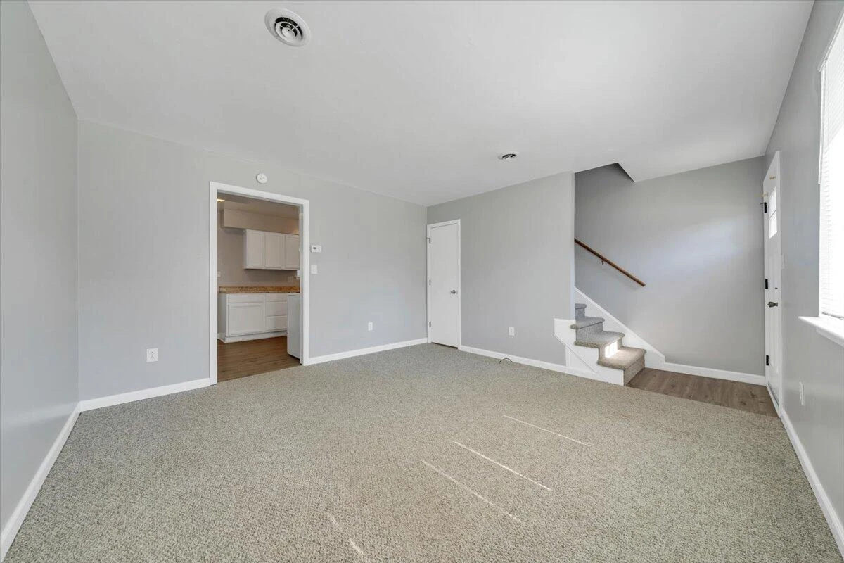 3433 Garden City BLVD SE - Photo 15