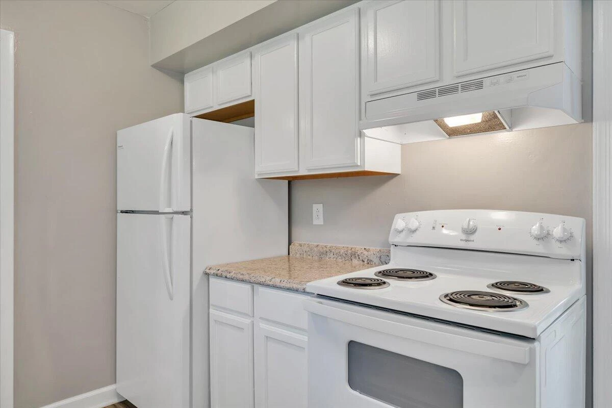 3433 Garden City BLVD SE - Photo 18