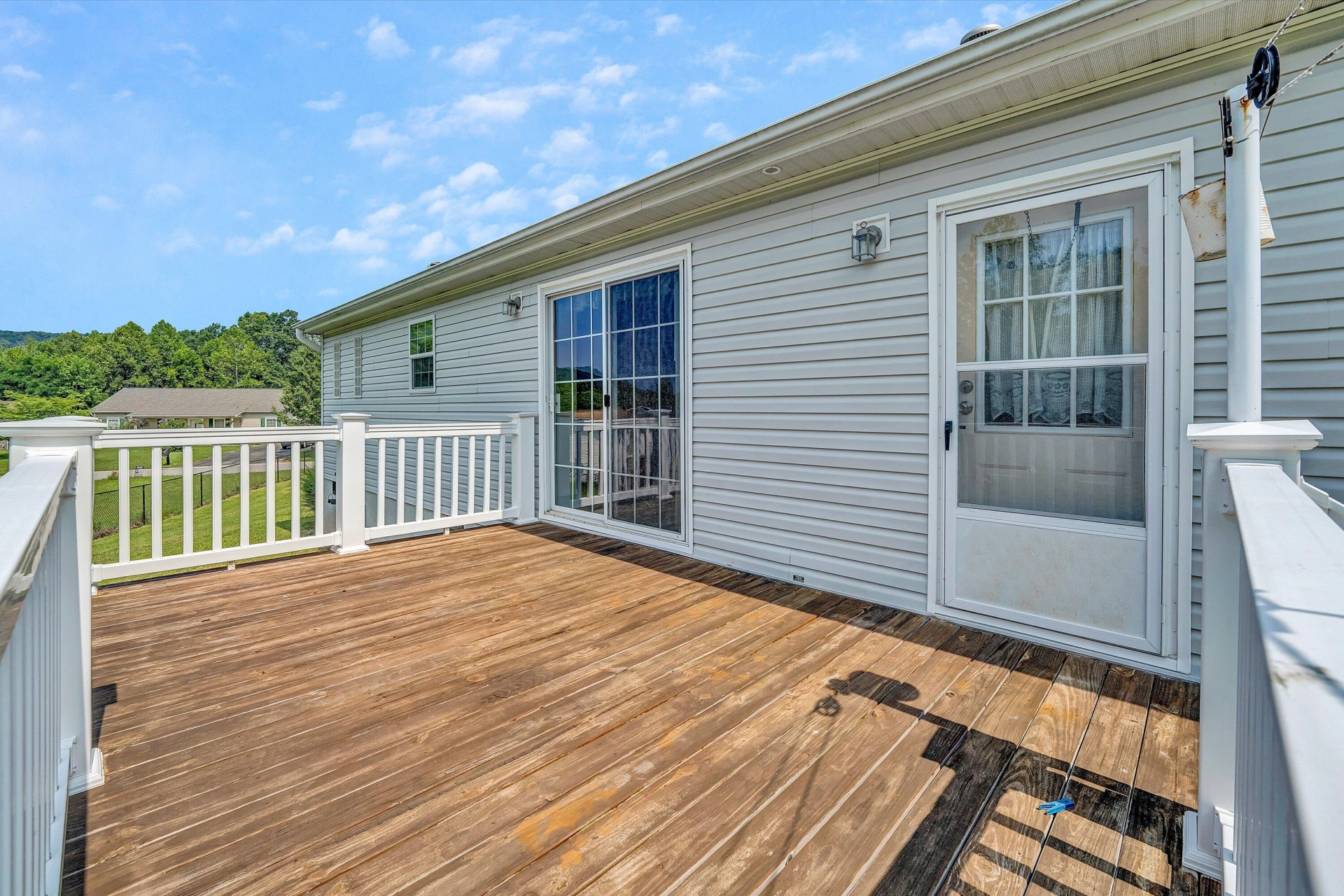 271 Leanor ST - Photo 24