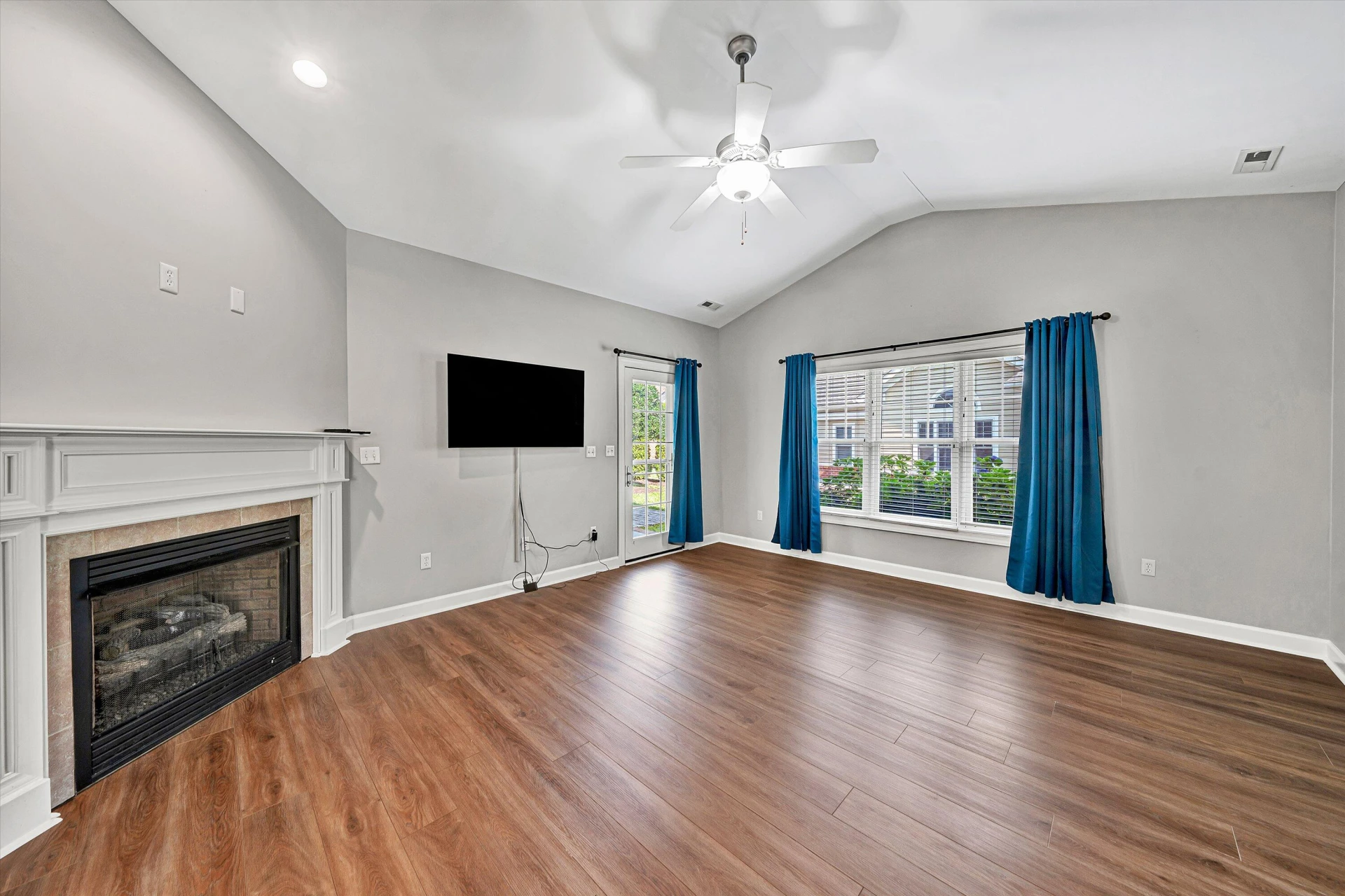 76 Retirement DR - Photo 16