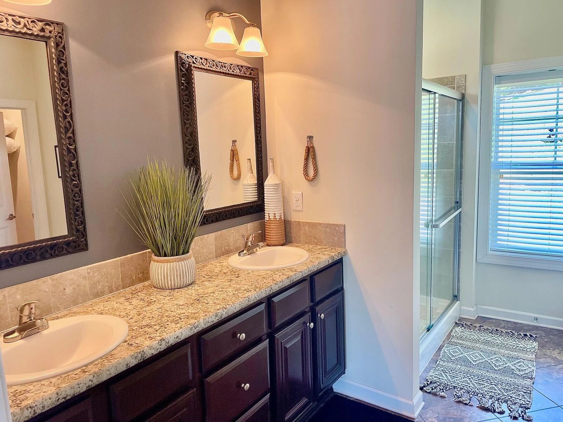 588 Lake Edge DR - Photo 11
