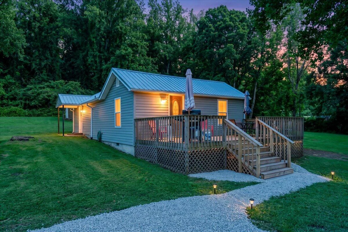 2363 Blue Bend RD
