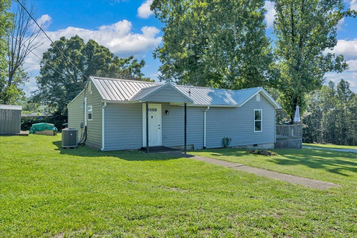 2363 Blue Bend RD - Photo 4