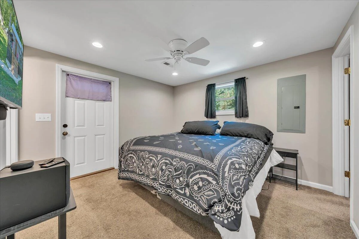 2363 Blue Bend RD - Photo 15