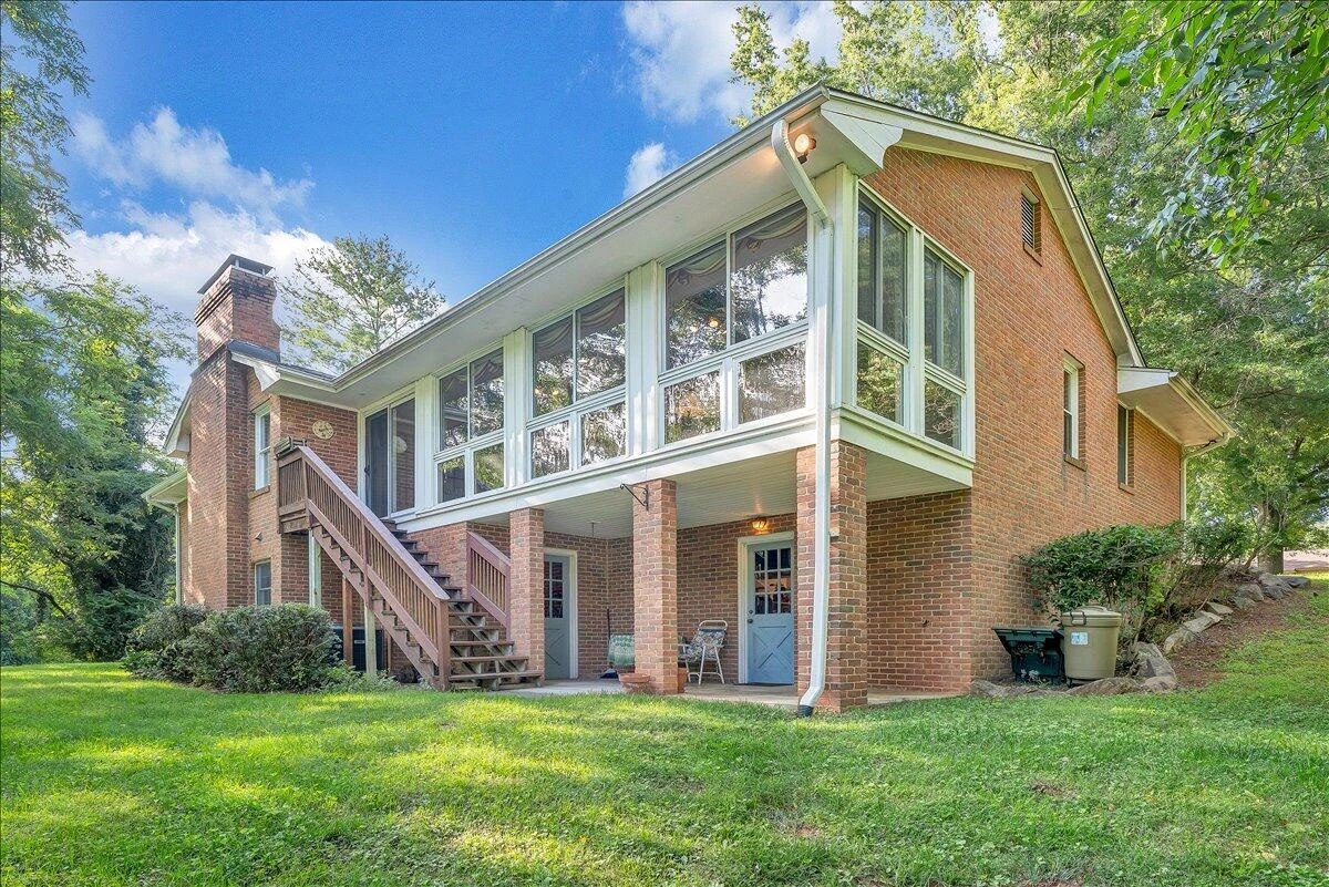 7026 Hollyberry CIR - Photo 2