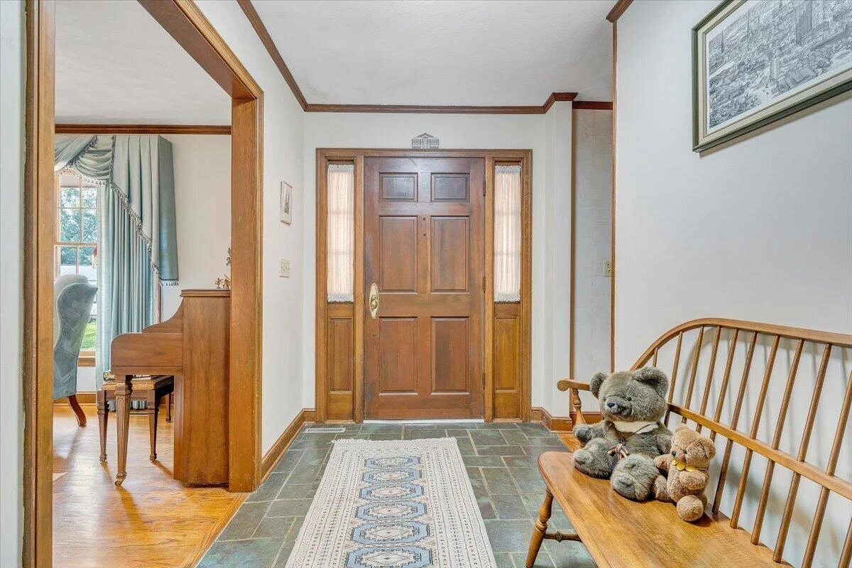 7026 Hollyberry CIR - Photo 10