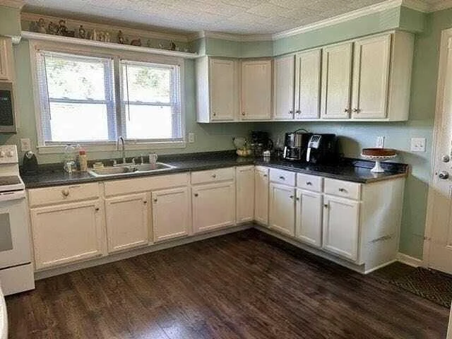 2995 Doe Run RD - Photo 4