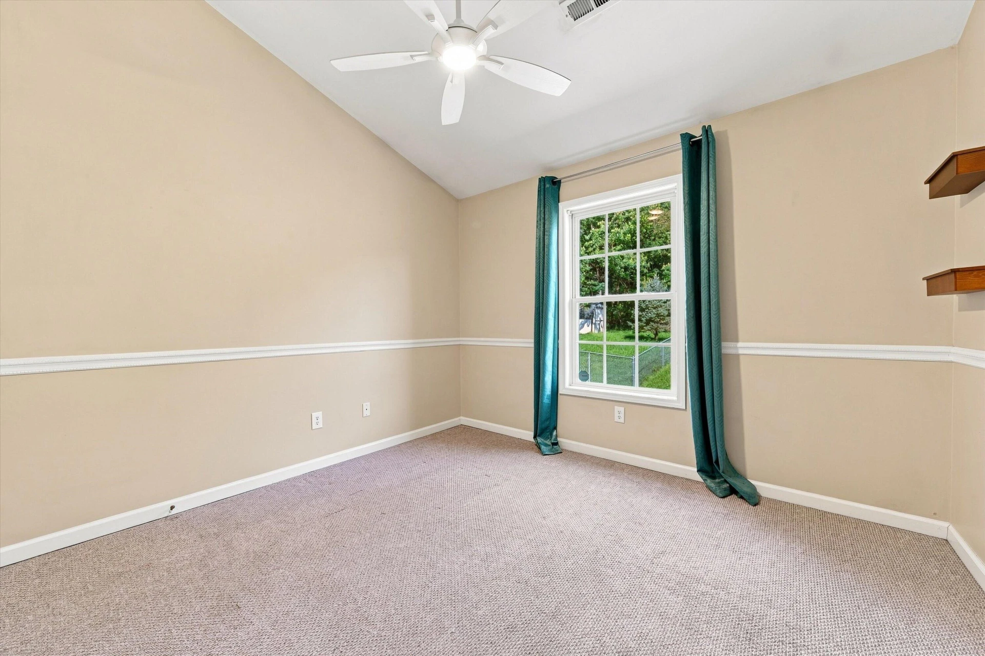 2417 Daleton BLVD NE - Photo 11