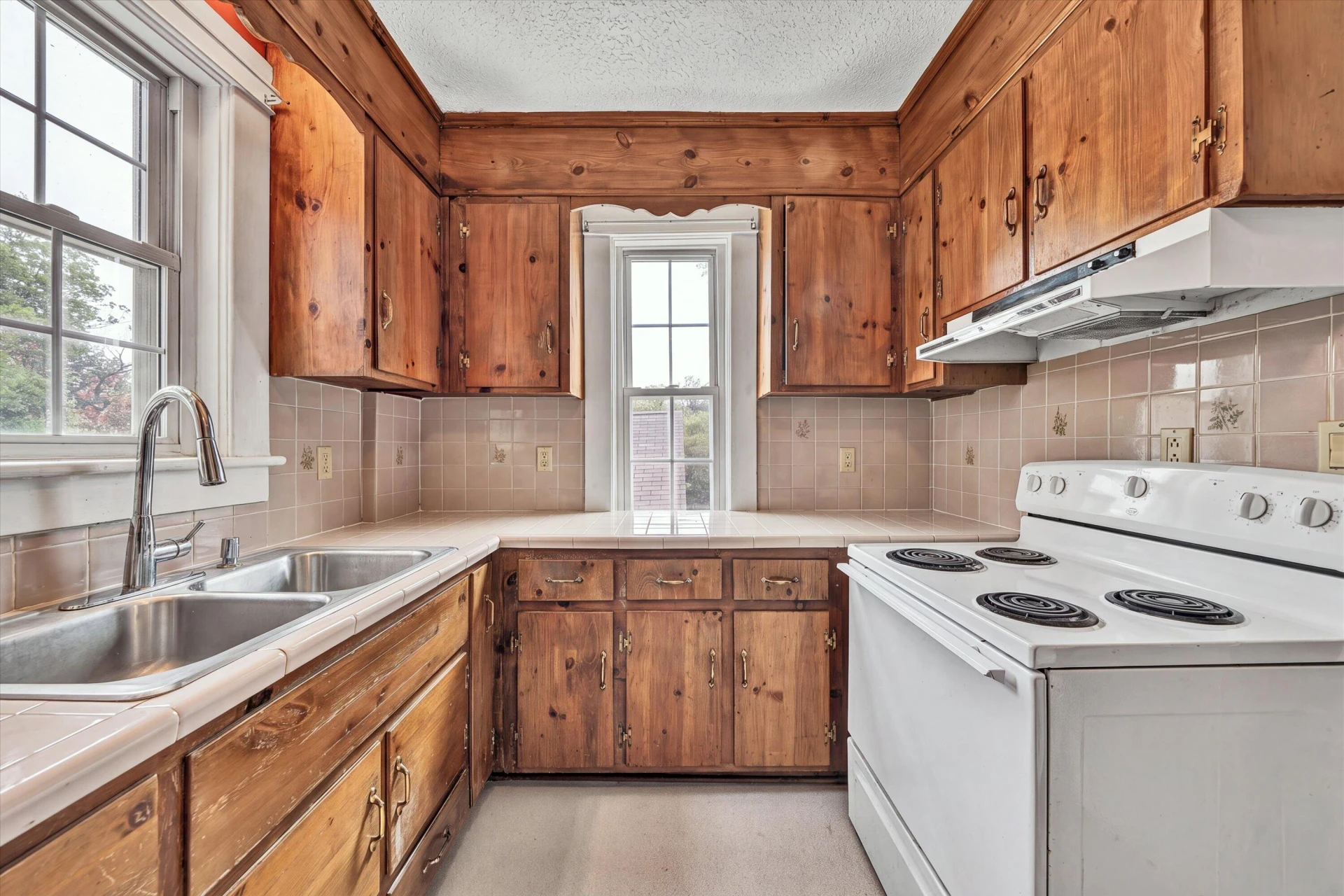 1016 Hamilton AVE SW - Photo 12